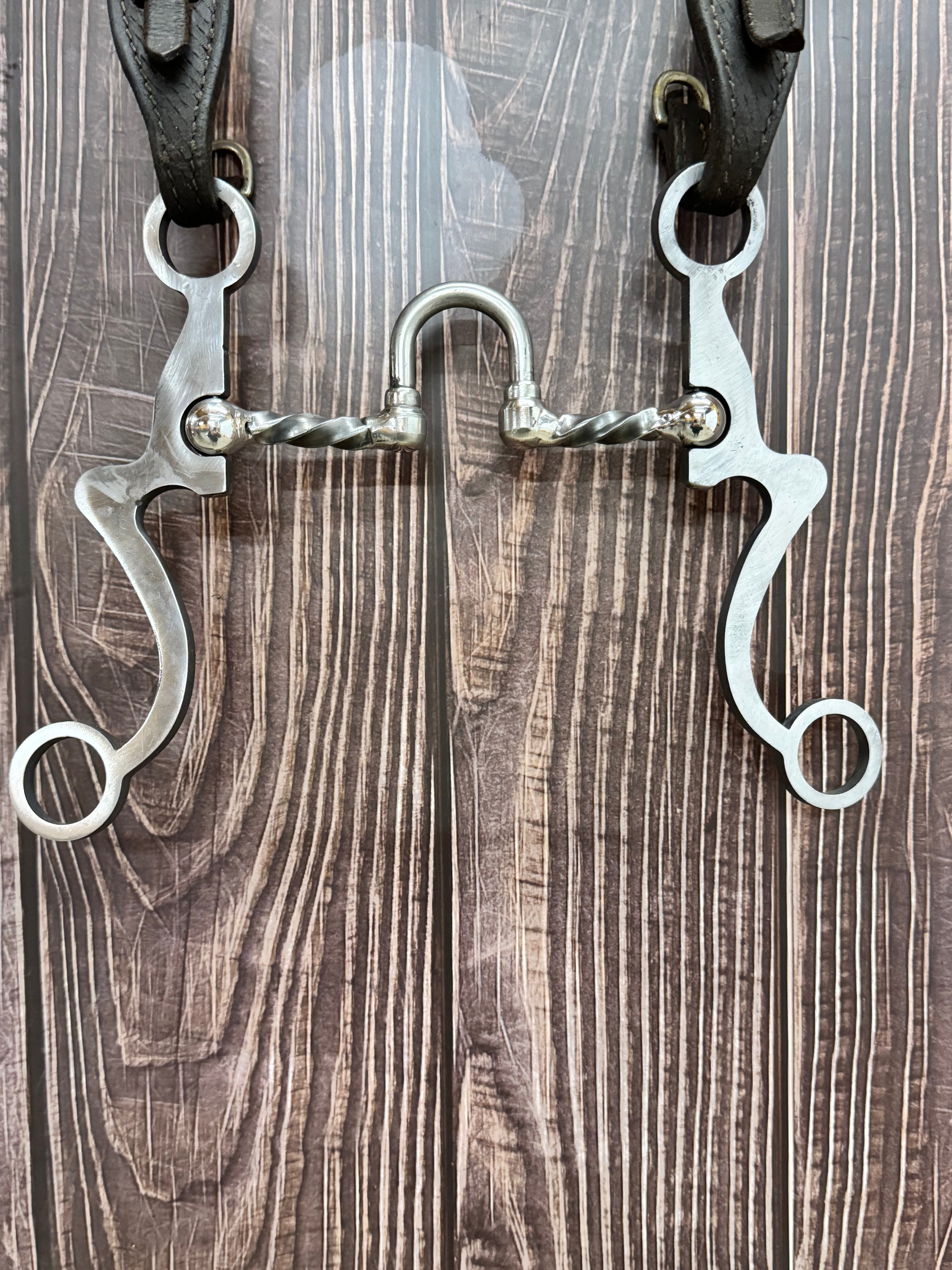 Ball correction with square twist bars paired with 7 Shanks – Silver C Bits